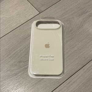 Apple iPhone 17 Air Silicone Case - Beige